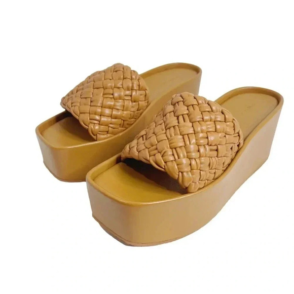 Vince Mari Tan Woven Leather Platform Wedge Sandals Women's Size 9 - Picture 2 of 11
